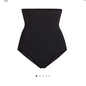 SKIMS High-Waisted Brief L/XL Onyx